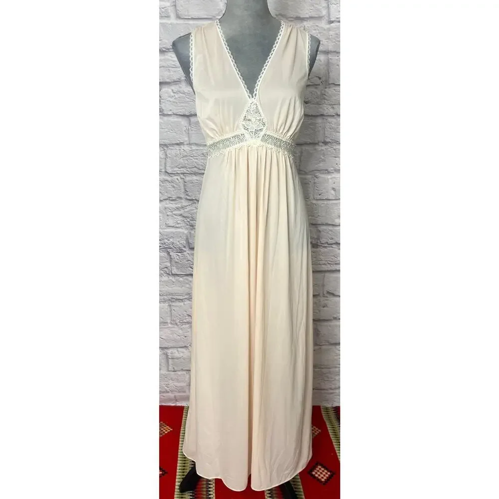 Vintage Lorraine Soft Peach Empire Waist Chemise with Lace Details